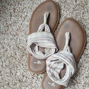 Sanuk sandals